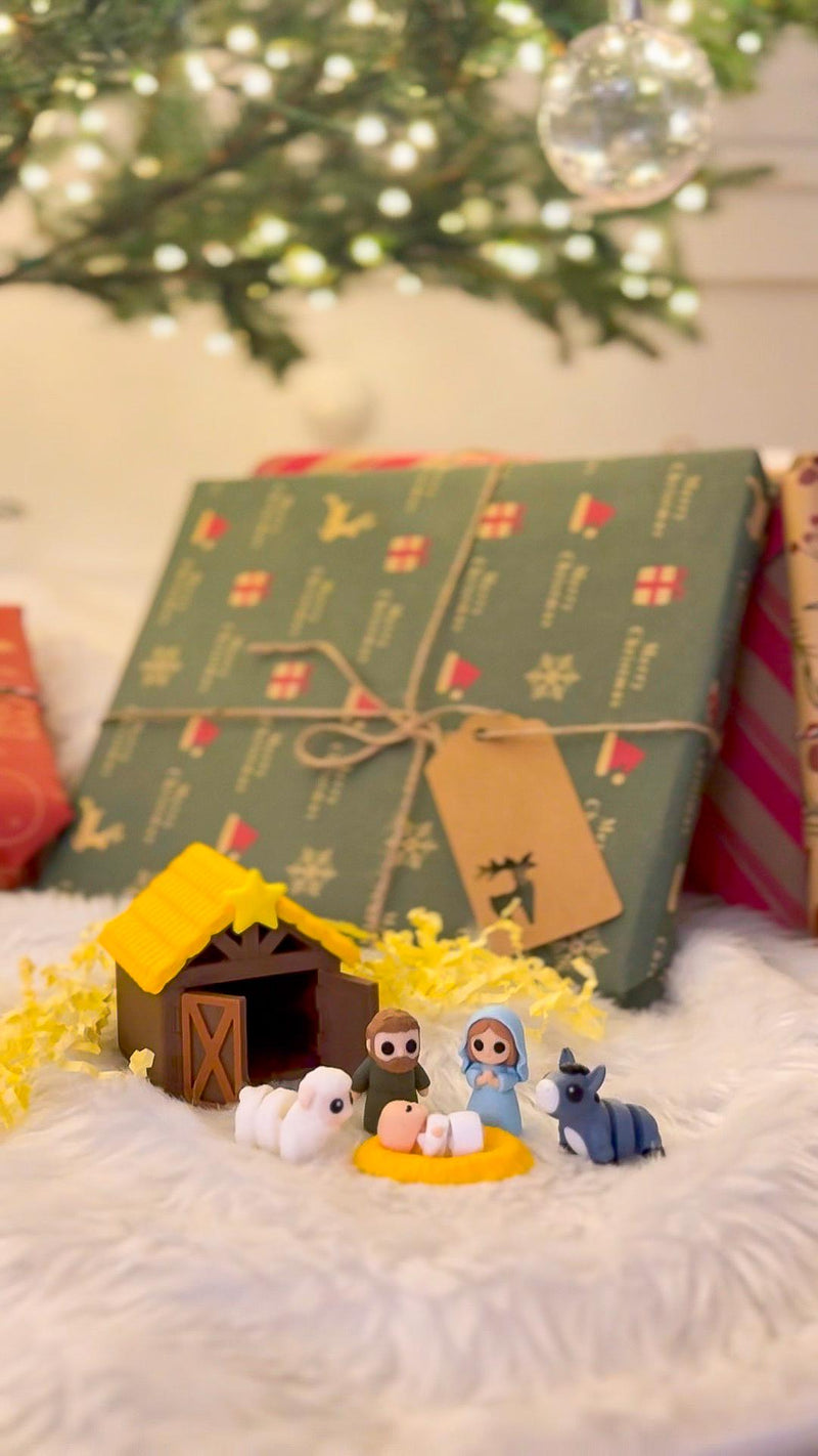 Travel Size 3D Printed Nativity Playset with Stable Montessori Pretend Play Set for Kids