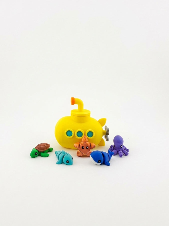 Submarine Ocean CritterPod™ Playset | Screen-Free Imaginative Play